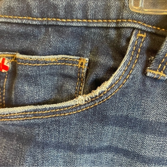 Hudson Mid Cropped Jeans  Raw Hem In Size 32 - Picture 6 of 7